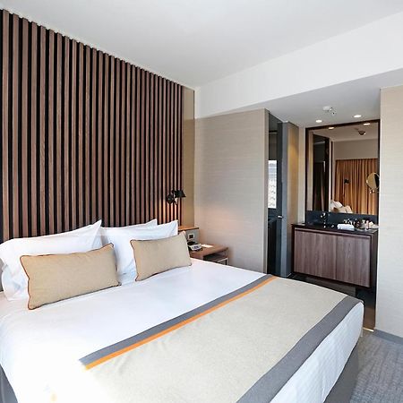 Отель Doubletree By Hilton Santiago Kennedy, Chile Экстерьер фото